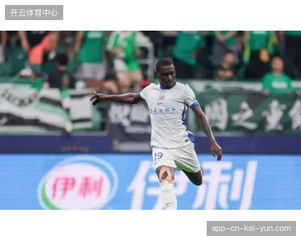 申花五月战绩滑坡源于外援群伤，夏窗召回阿苏埃或成唯一解